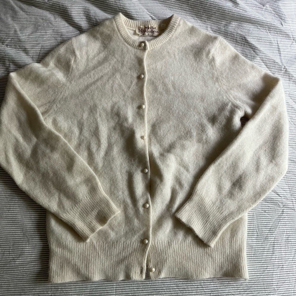 🌟3 for $25🌟 Moffat Woolens Scotland Knit Cardigan